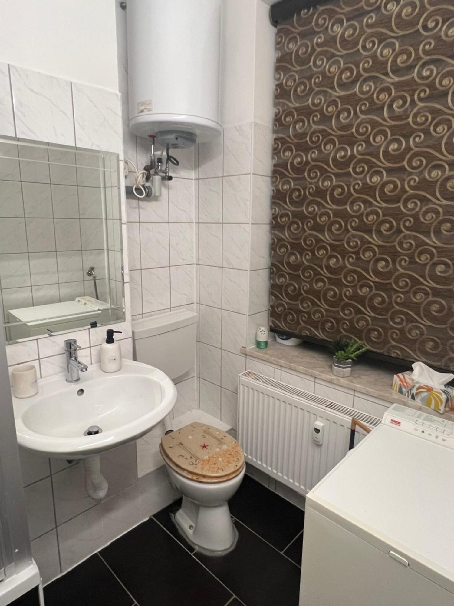 2-Zimmer Wohnung - Sj Apartments Lipsia Esterno foto